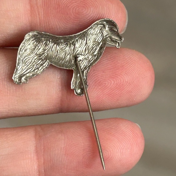 5/$25 stick vintage craft Black Dog Figurine stick pin 🐕🦺 - Picture 6 of 6